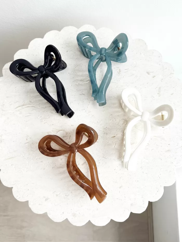 Hot Golden Tribe Bow Clip - Black