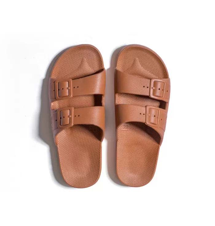 Outlet Freedom Moses Slide - Toffee