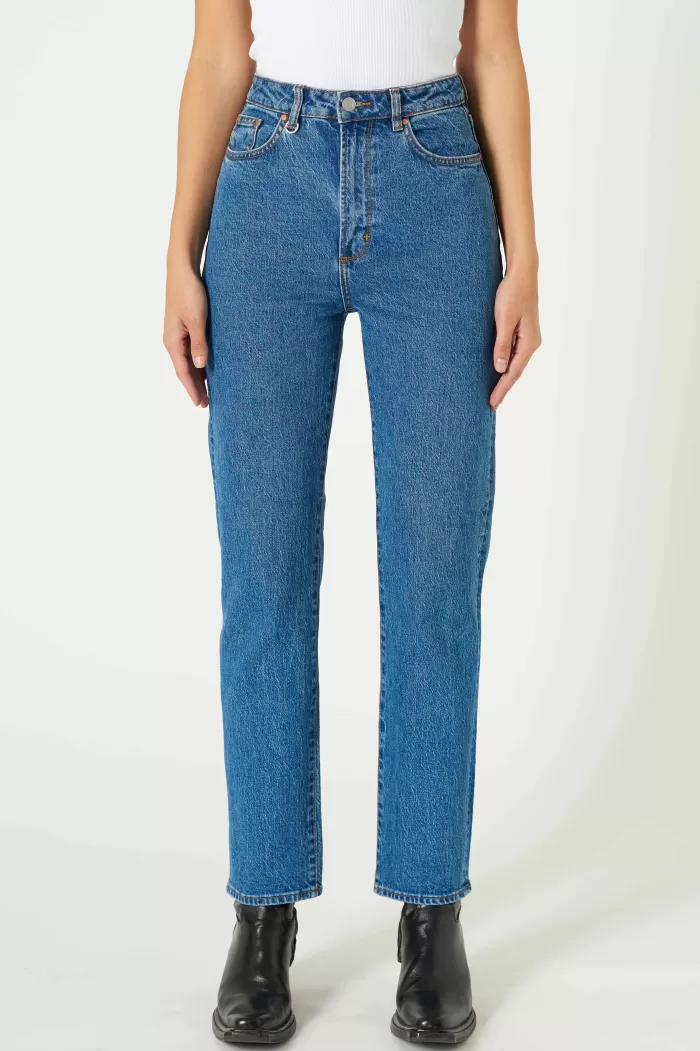 Flash Sale Neuw Denim Nico Straight 30" leg - French Blue